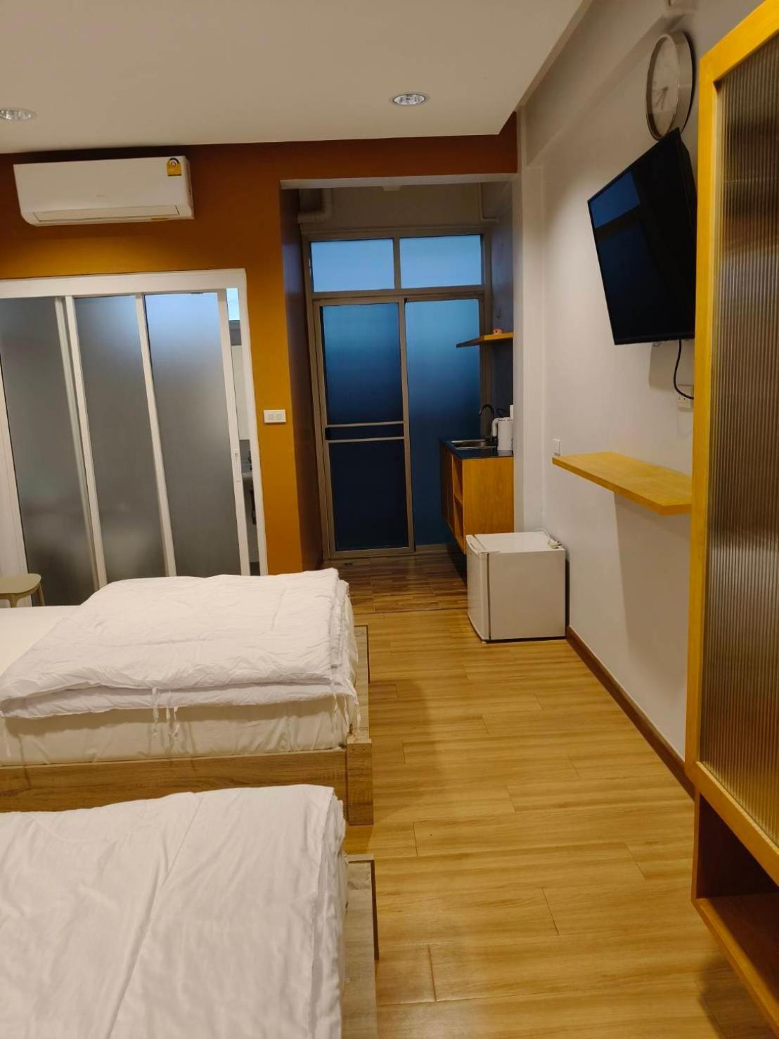 T3 Residence Bangkok Esterno foto